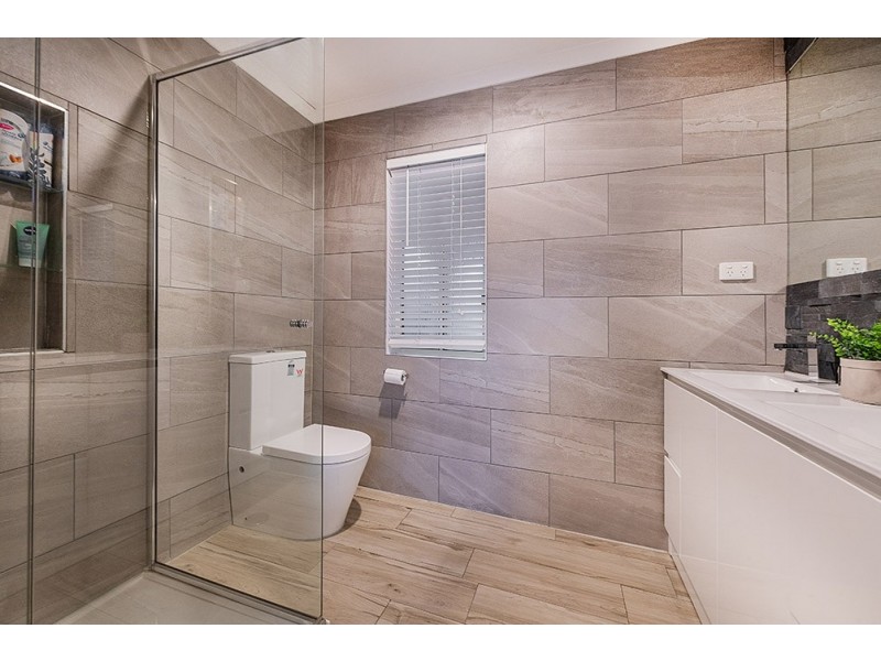 79 Raisell Road, Cranbourne West VIC 3977