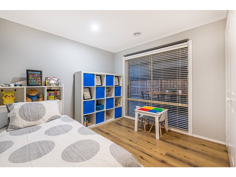 79 Raisell Road, Cranbourne West VIC 3977