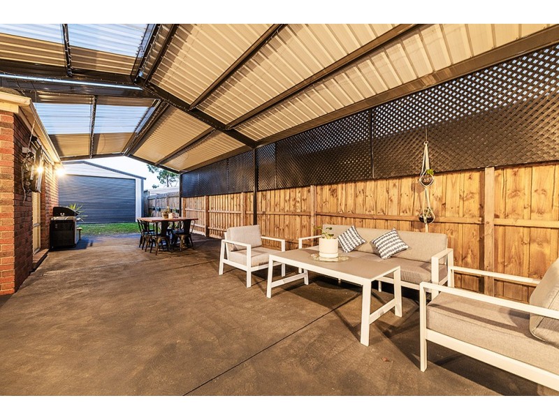 79 Raisell Road, Cranbourne West VIC 3977