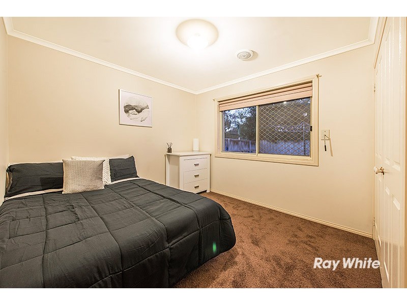 10 Burgan Court, Cranbourne West VIC 3977