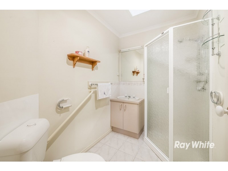6/15-17 Lyall Street, Cranbourne VIC 3977
