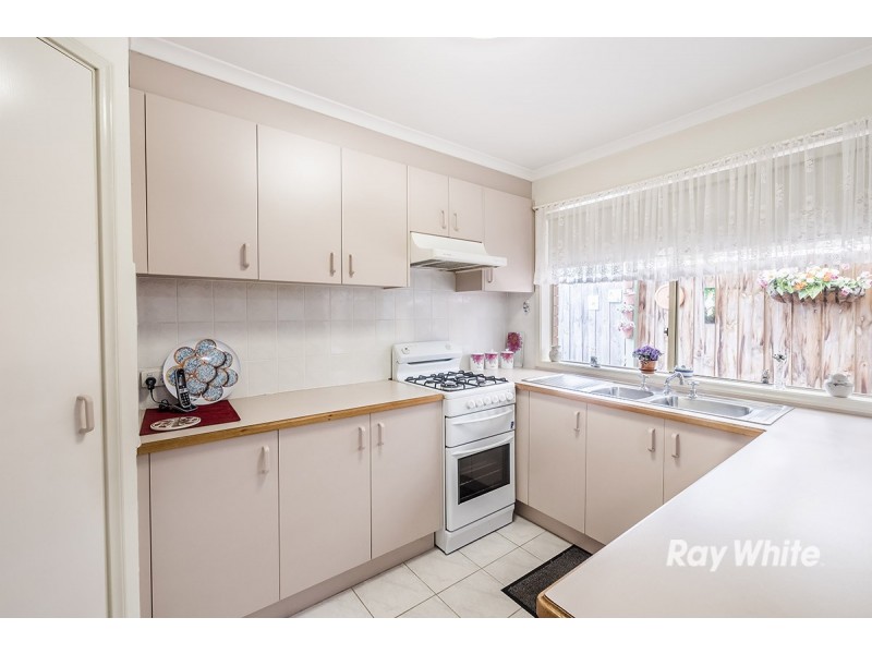 6/15-17 Lyall Street, Cranbourne VIC 3977