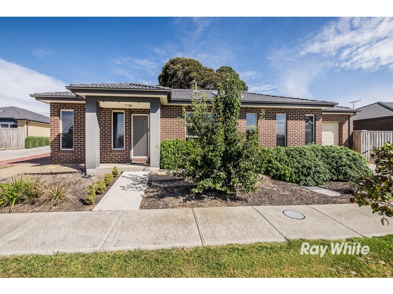 1/37-39 Valencia Circuit, Cranbourne VIC 3977