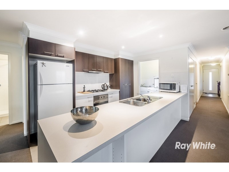 27 Hayman Street, Berwick VIC 3806