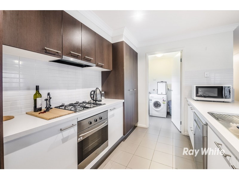 27 Hayman Street, Berwick VIC 3806