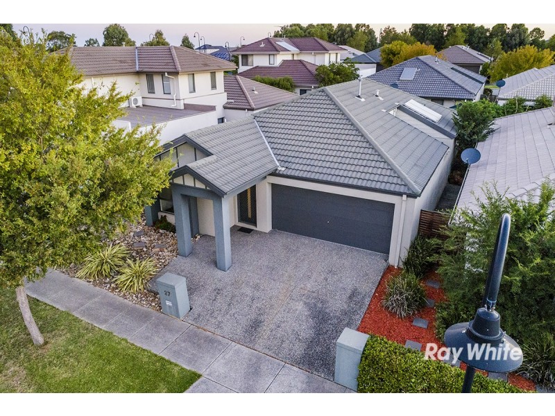 27 Hayman Street, Berwick VIC 3806