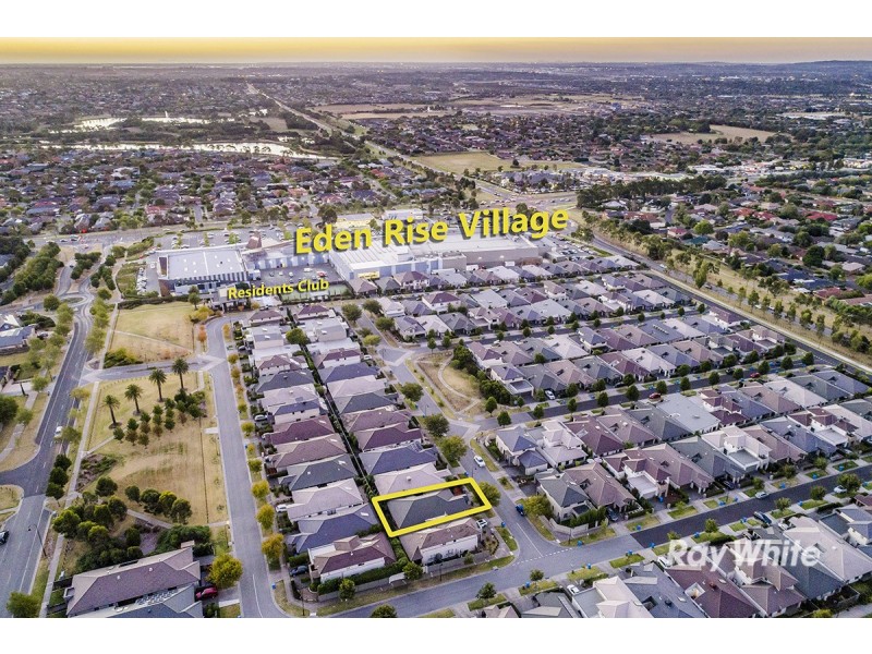 27 Hayman Street, Berwick VIC 3806