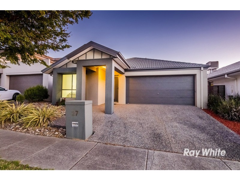 27 Hayman Street, Berwick VIC 3806