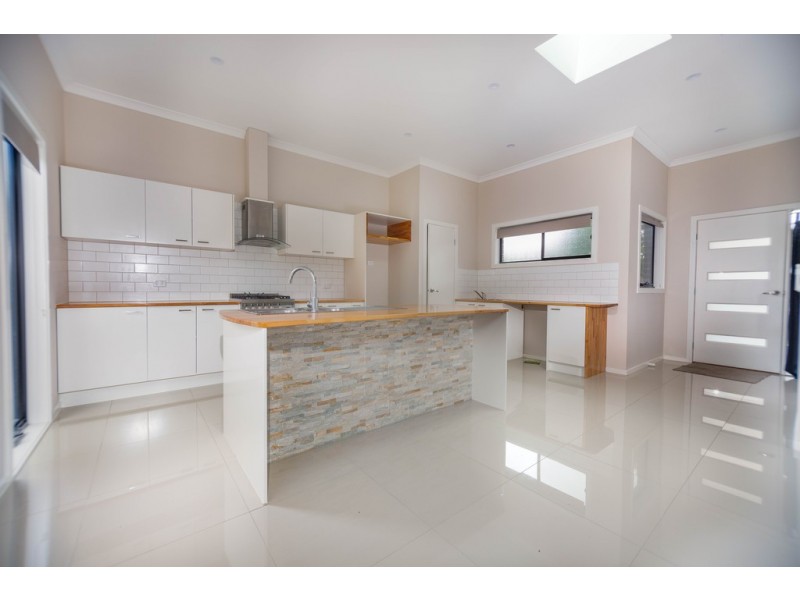 28A Harry Street, Cranbourne VIC 3977