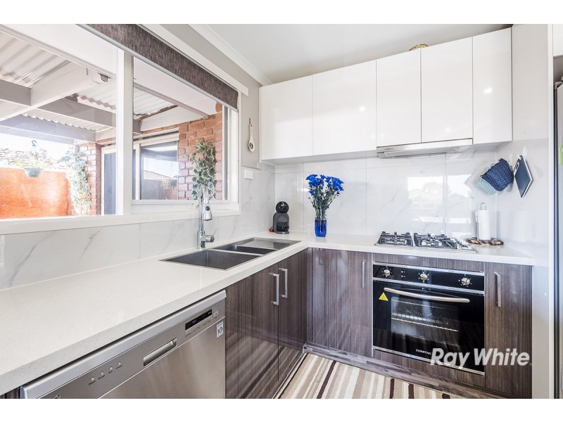 1 Dianna Court, Hampton Park VIC 3976