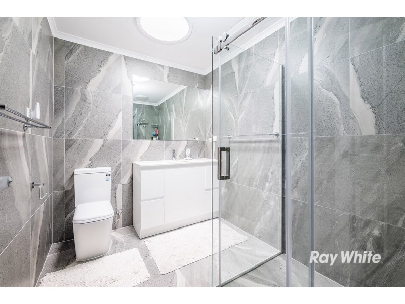 1 Dianna Court, Hampton Park VIC 3976