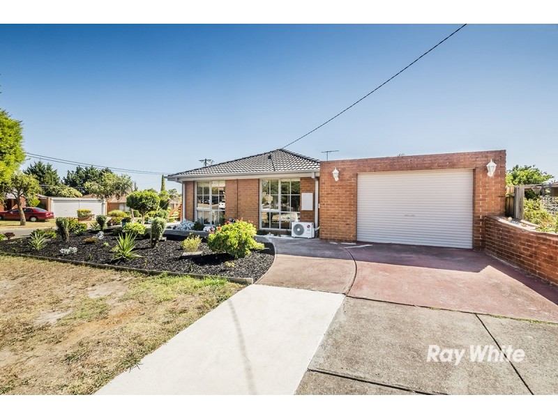 1 Dianna Court, Hampton Park VIC 3976