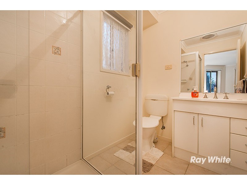 8 Beech Place, Hallam VIC 3803