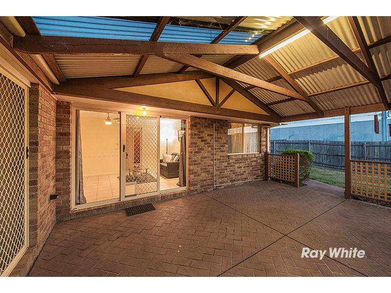 8 Beech Place, Hallam VIC 3803