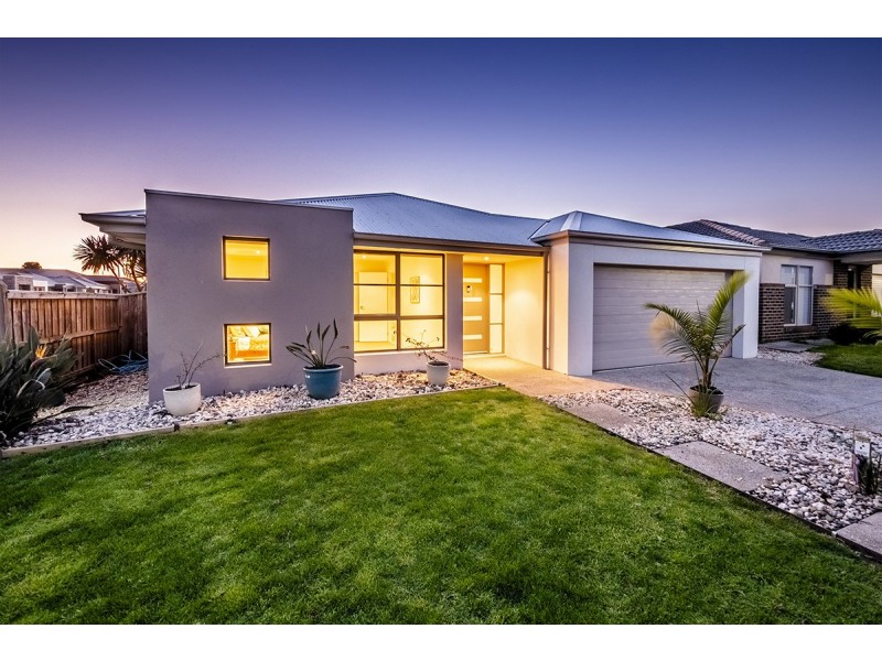 1 Jesmay Place, Lyndhurst VIC 3975