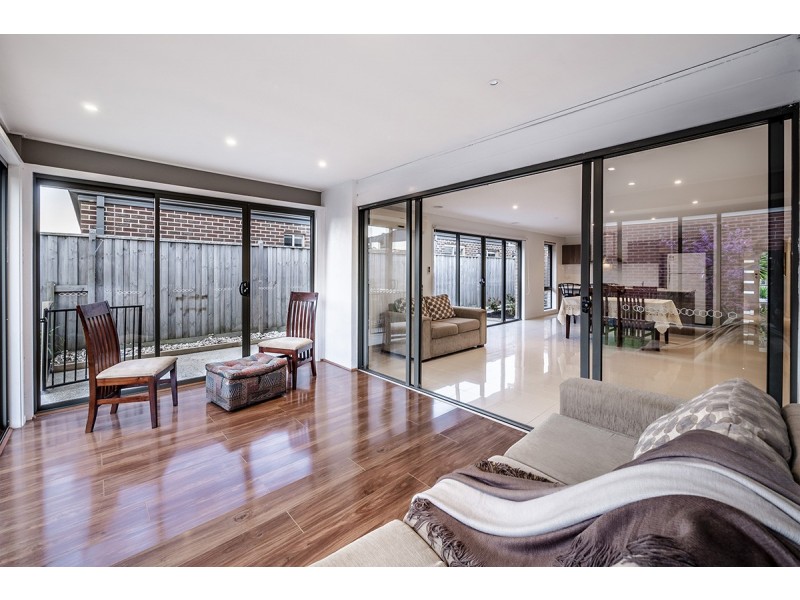 1 Jesmay Place, Lyndhurst VIC 3975