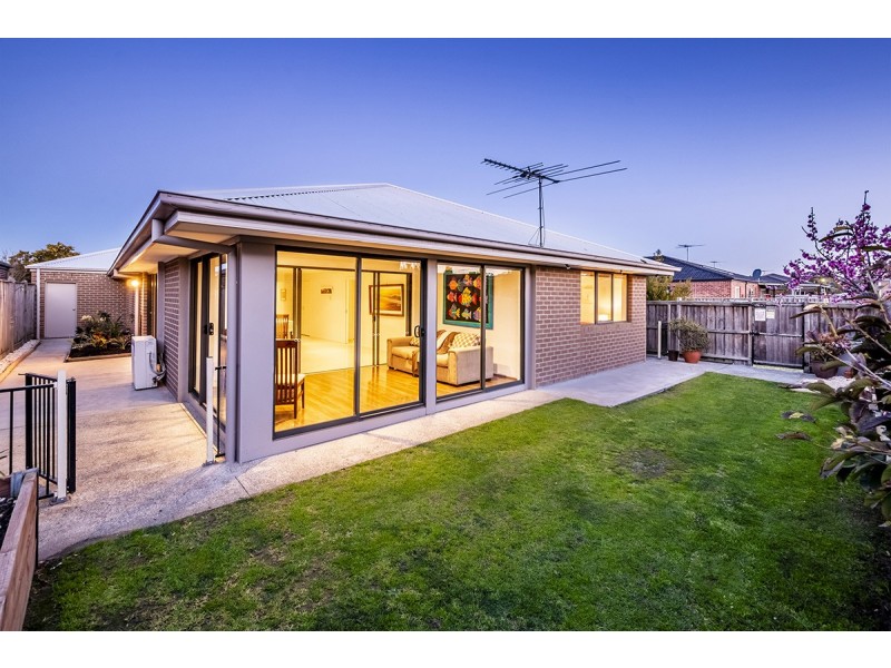 1 Jesmay Place, Lyndhurst VIC 3975