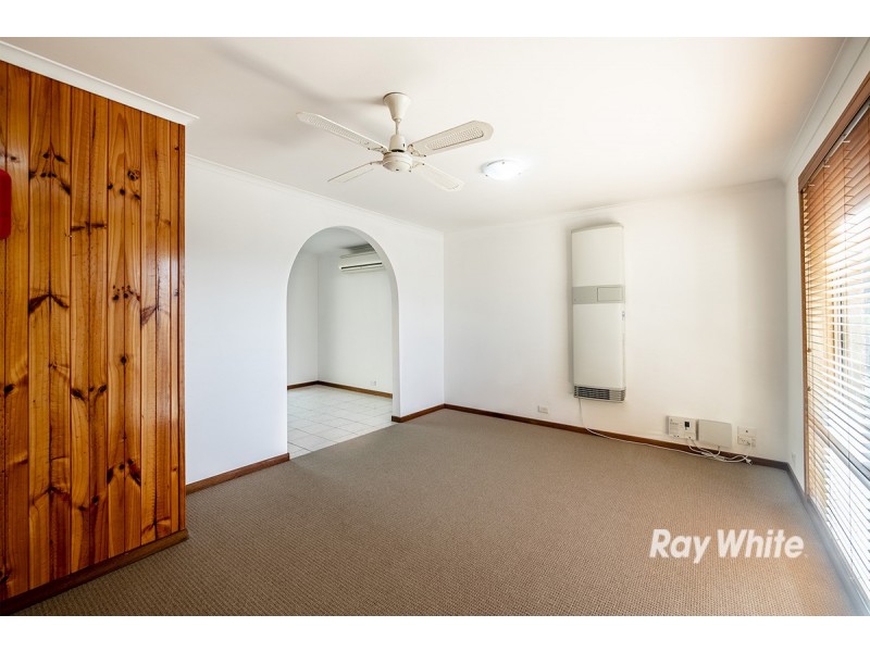 2/12 Milner Court, Cranbourne VIC 3977