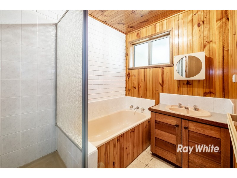 2/12 Milner Court, Cranbourne VIC 3977