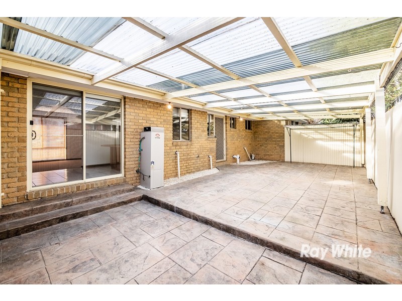 2/12 Milner Court, Cranbourne VIC 3977