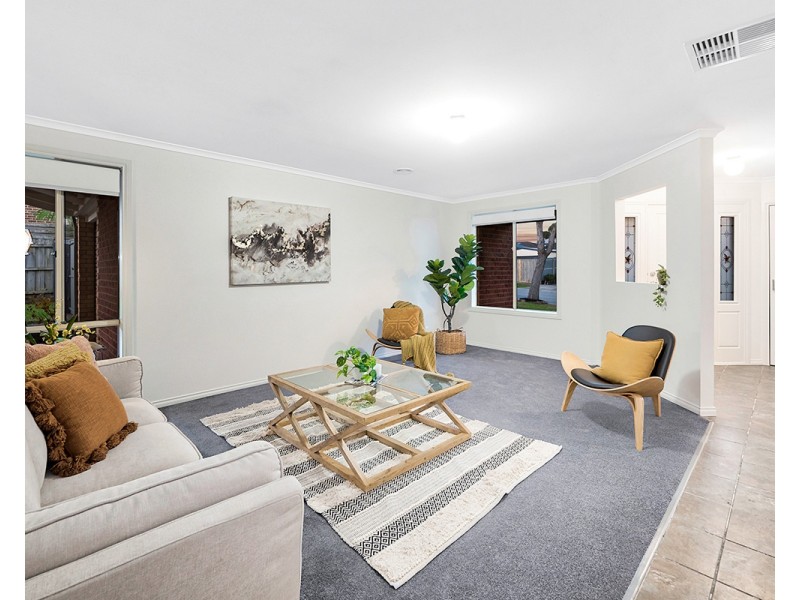 3 Muirfield Close, Cranbourne VIC 3977