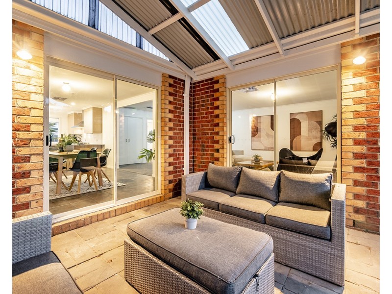 3 Muirfield Close, Cranbourne VIC 3977