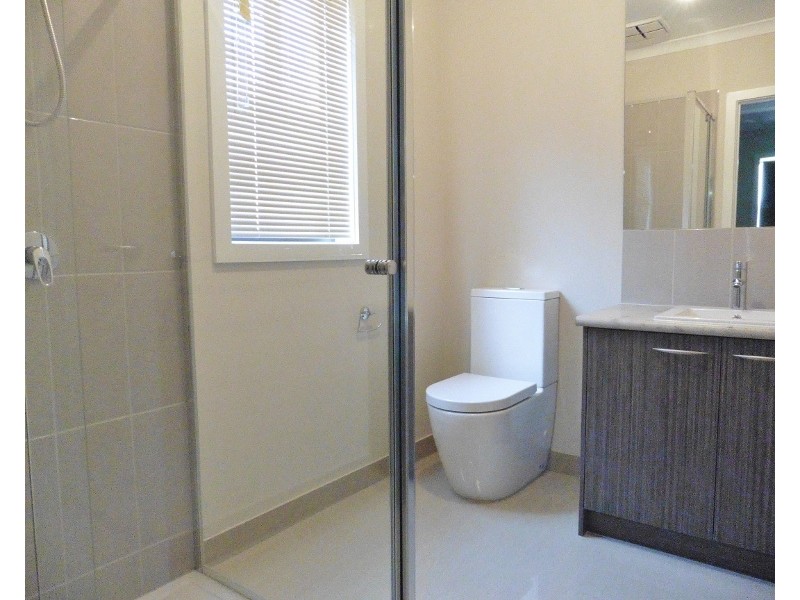 7 Gleeson Way, Officer VIC 3809