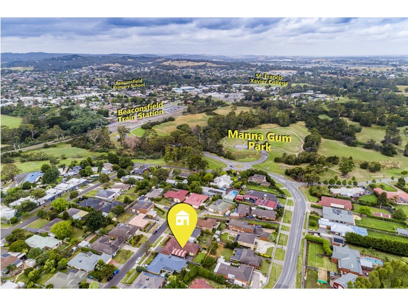 18 Kevin Close, Beaconsfield VIC 3807