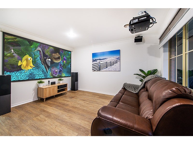 18 Kevin Close, Beaconsfield VIC 3807