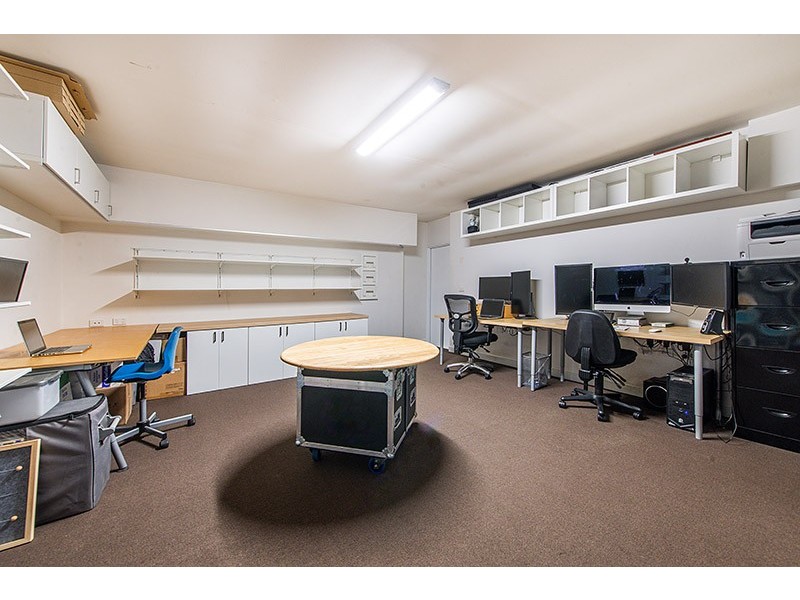 18 Kevin Close, Beaconsfield VIC 3807