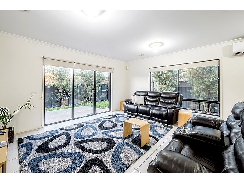 80 Selandra Boulevard, Clyde North VIC 3978