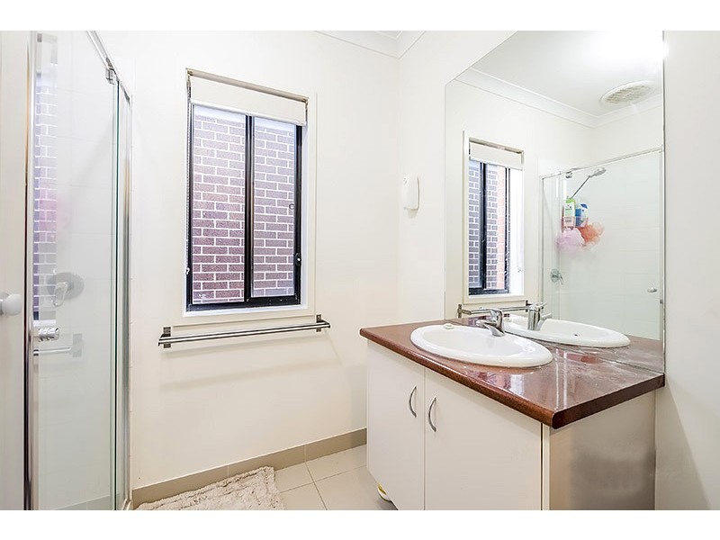 80 Selandra Boulevard, Clyde North VIC 3978