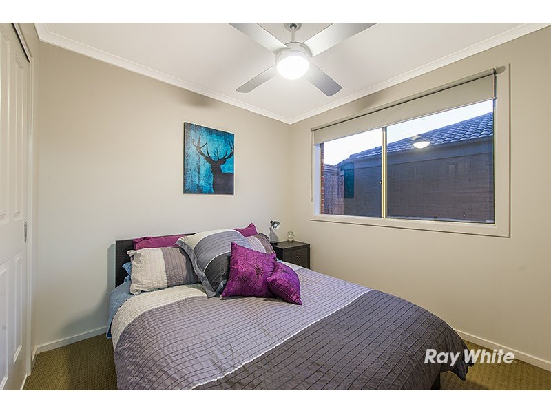 7 Calais Circuit, Cranbourne West VIC 3977