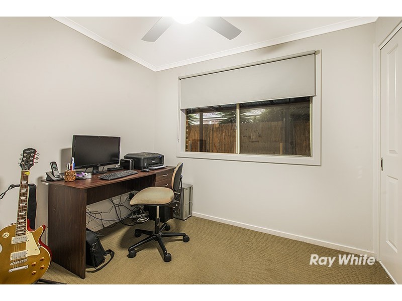 7 Calais Circuit, Cranbourne West VIC 3977