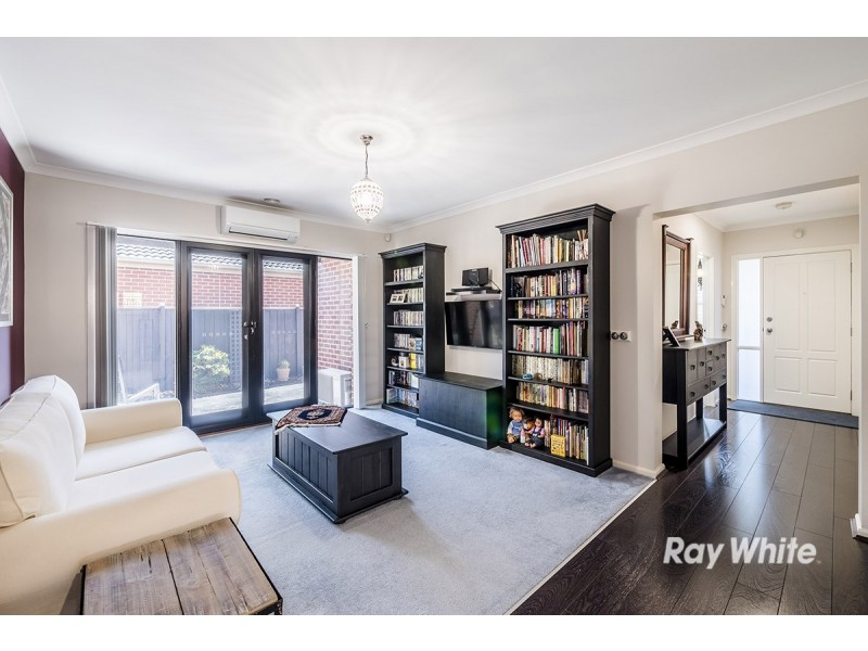 19 Beechwood Drive, Lyndhurst VIC 3975