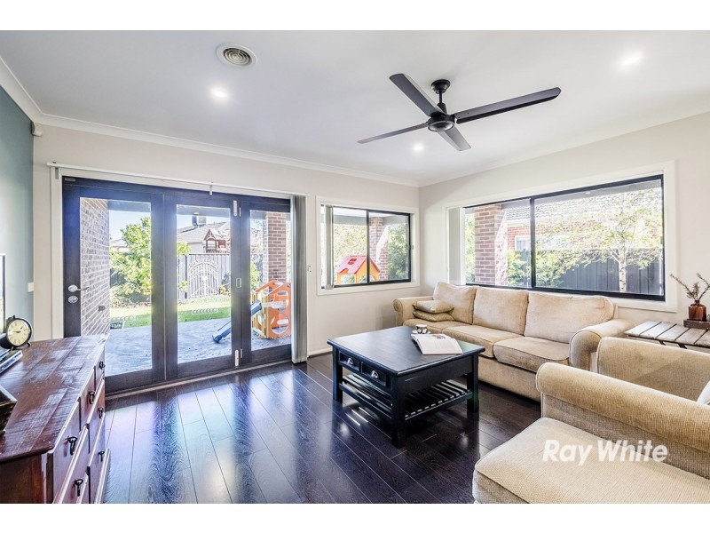 19 Beechwood Drive, Lyndhurst VIC 3975