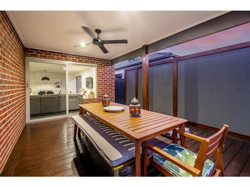 20 Ranfurlie Boulevard, Cranbourne West VIC 3977