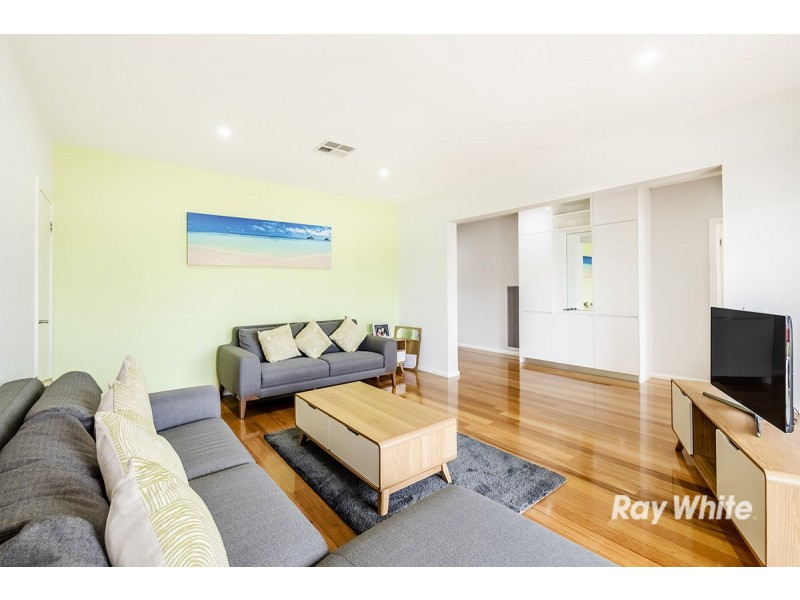 88 Alarah Boulevard, Cranbourne West VIC 3977