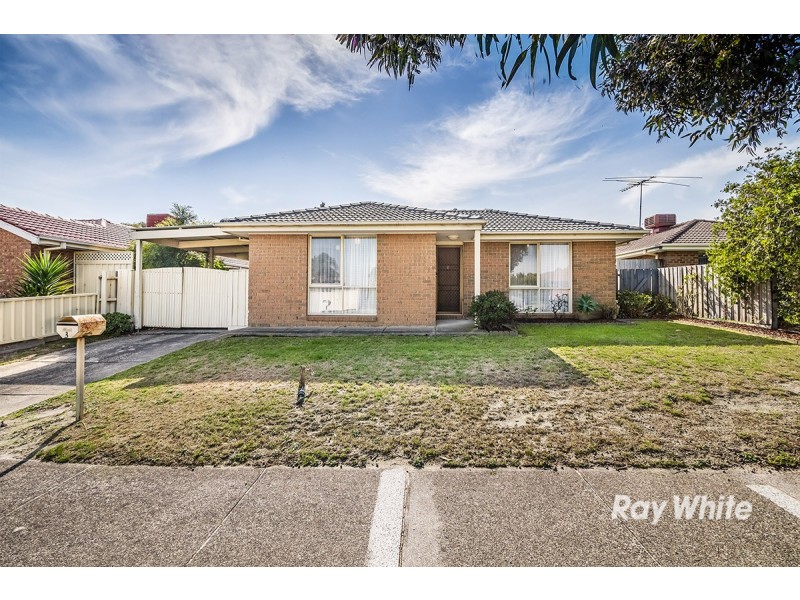 3 Brentwood Drive, Cranbourne North VIC 3977
