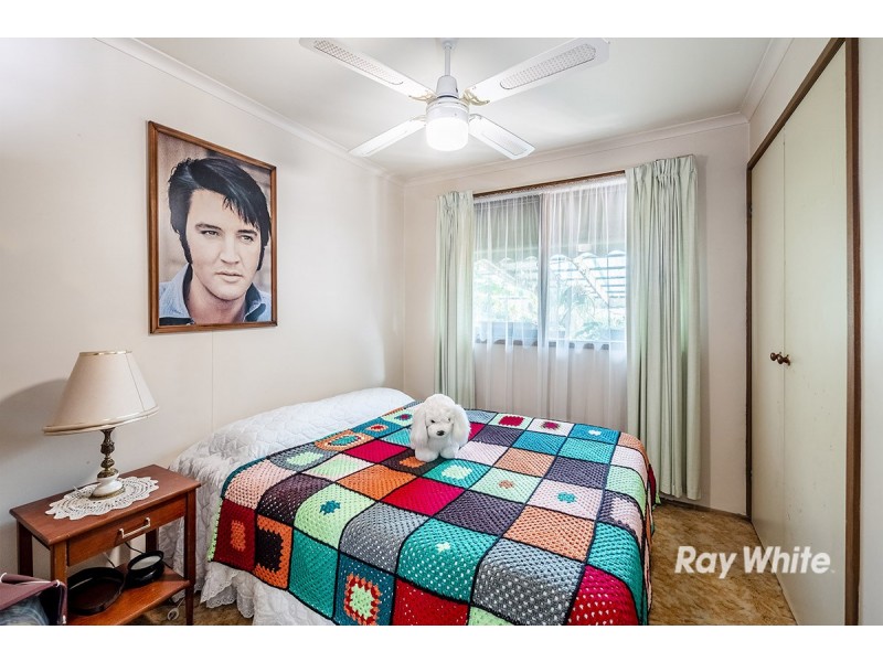 1 Endeavour Drive, Cranbourne North VIC 3977