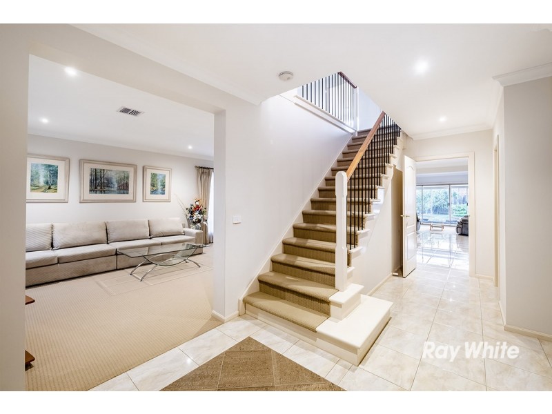 7 Golden Elm Way, Lyndhurst VIC 3975