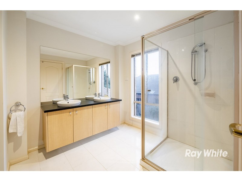 7 Golden Elm Way, Lyndhurst VIC 3975