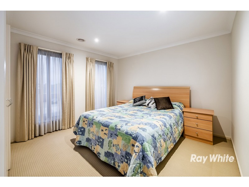 7 Golden Elm Way, Lyndhurst VIC 3975