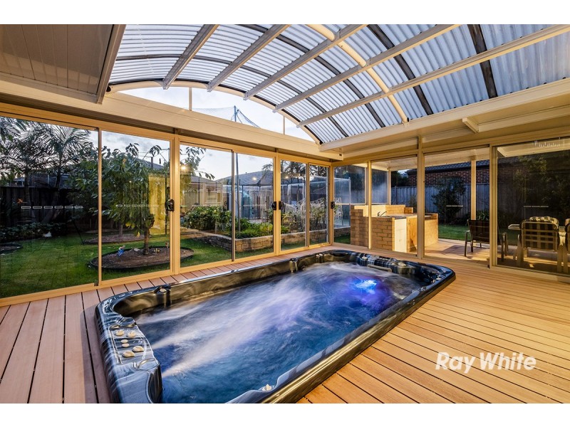 7 Golden Elm Way, Lyndhurst VIC 3975