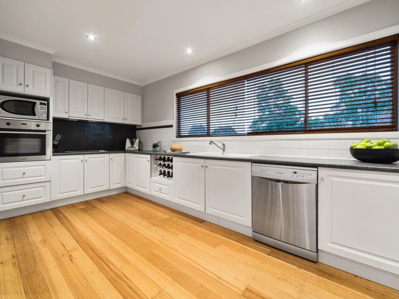 102 McMahons Road, Frankston VIC 3199