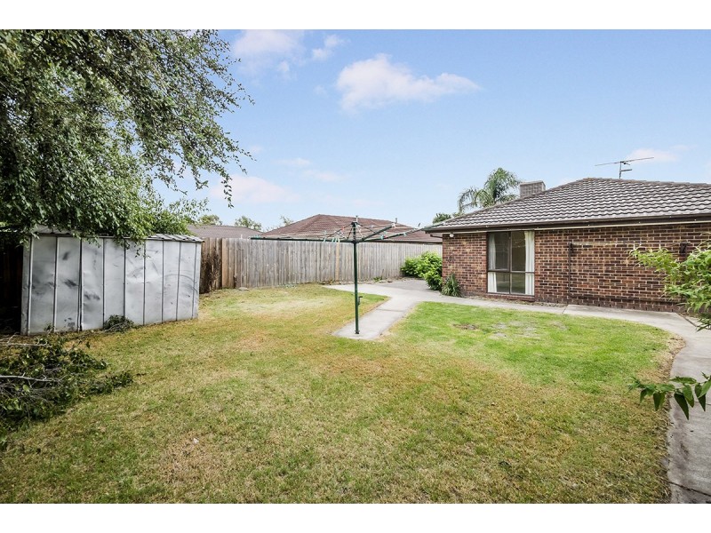 12 Hoop Pine Court, Cranbourne North VIC 3977