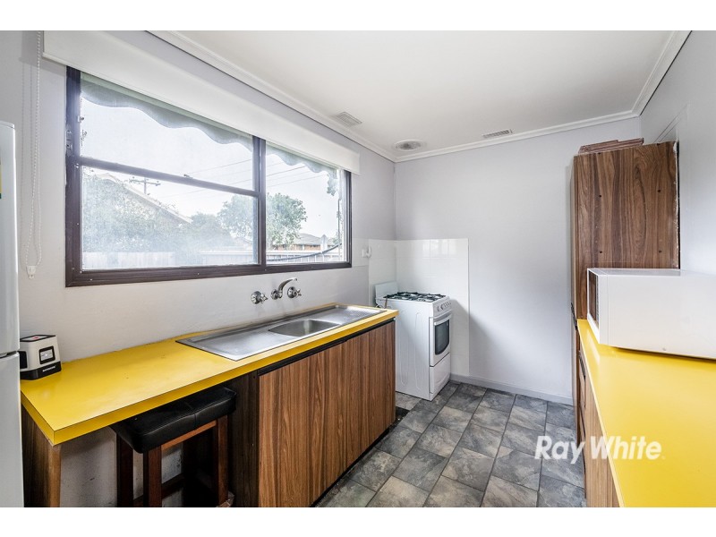 20 Valepark Crescent, Cranbourne VIC 3977