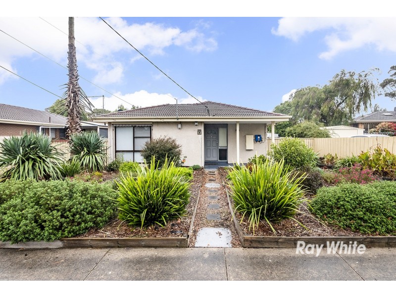 20 Valepark Crescent, Cranbourne VIC 3977