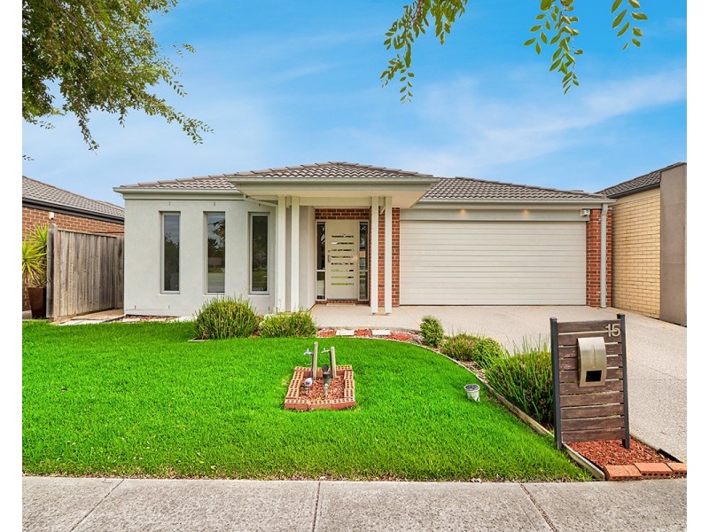 15 Windmill Circuit, Lyndhurst VIC 3975