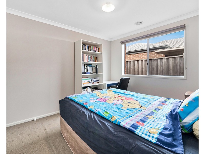 15 Windmill Circuit, Lyndhurst VIC 3975